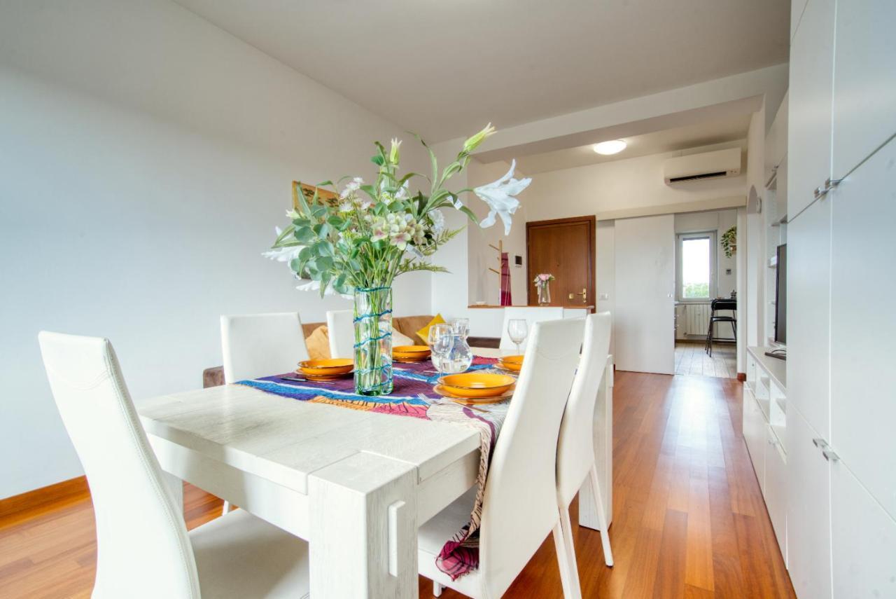 Caseospitali - Casa Park View, Ampio Trilocale Per Famiglie Sul Parco Milano Esterno foto